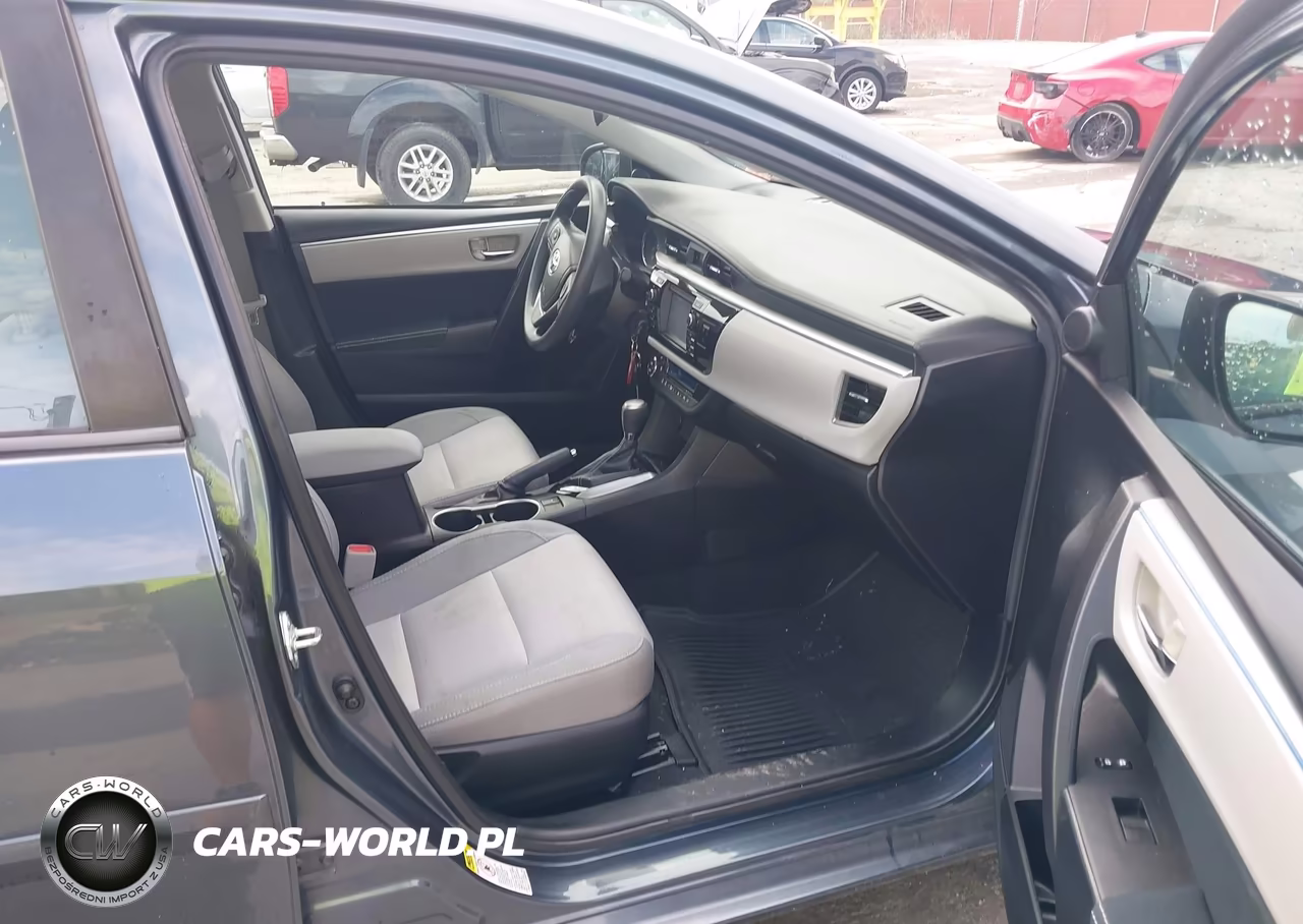 2015 Toyota Corolla Le Plus VIN:2T1BURHE1FC381647 - 5