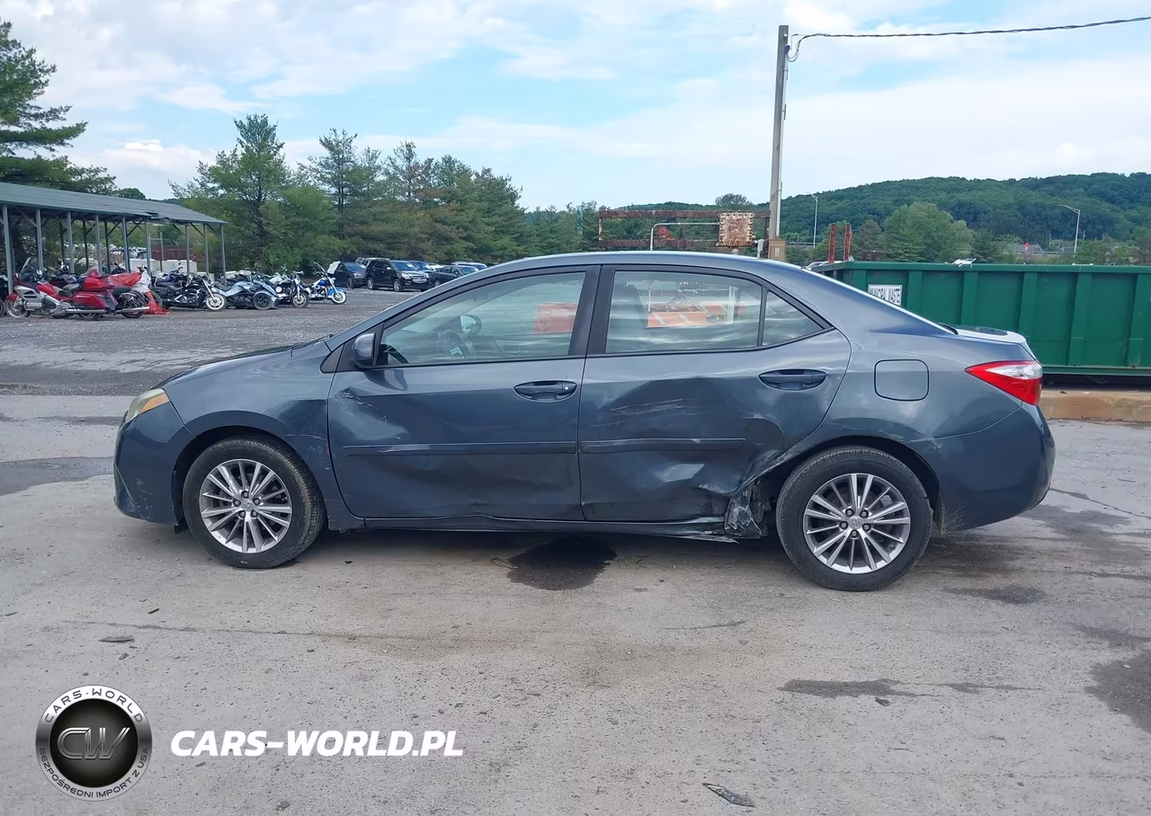 2015 Toyota Corolla Le Plus VIN:2T1BURHE1FC381647 - 6