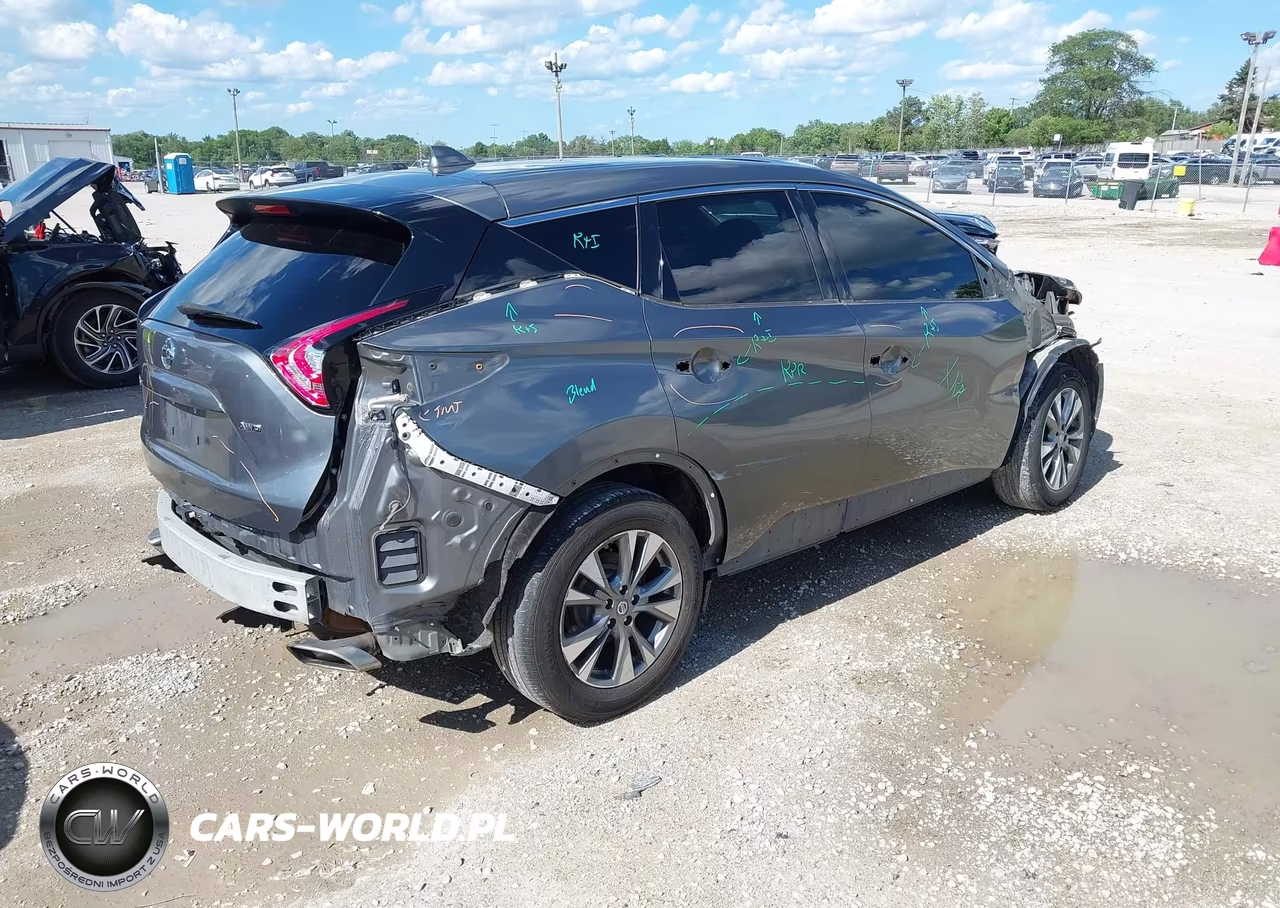 2018 Nissan Murano S VIN:5N1AZ2MH2JN156658 - 4