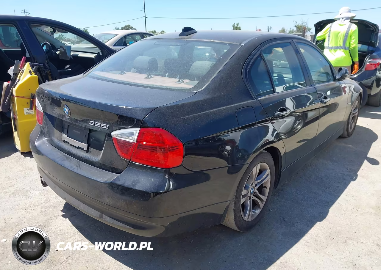 2008 BMW 328I VIN:WBAVA375X8NL54187 - 4