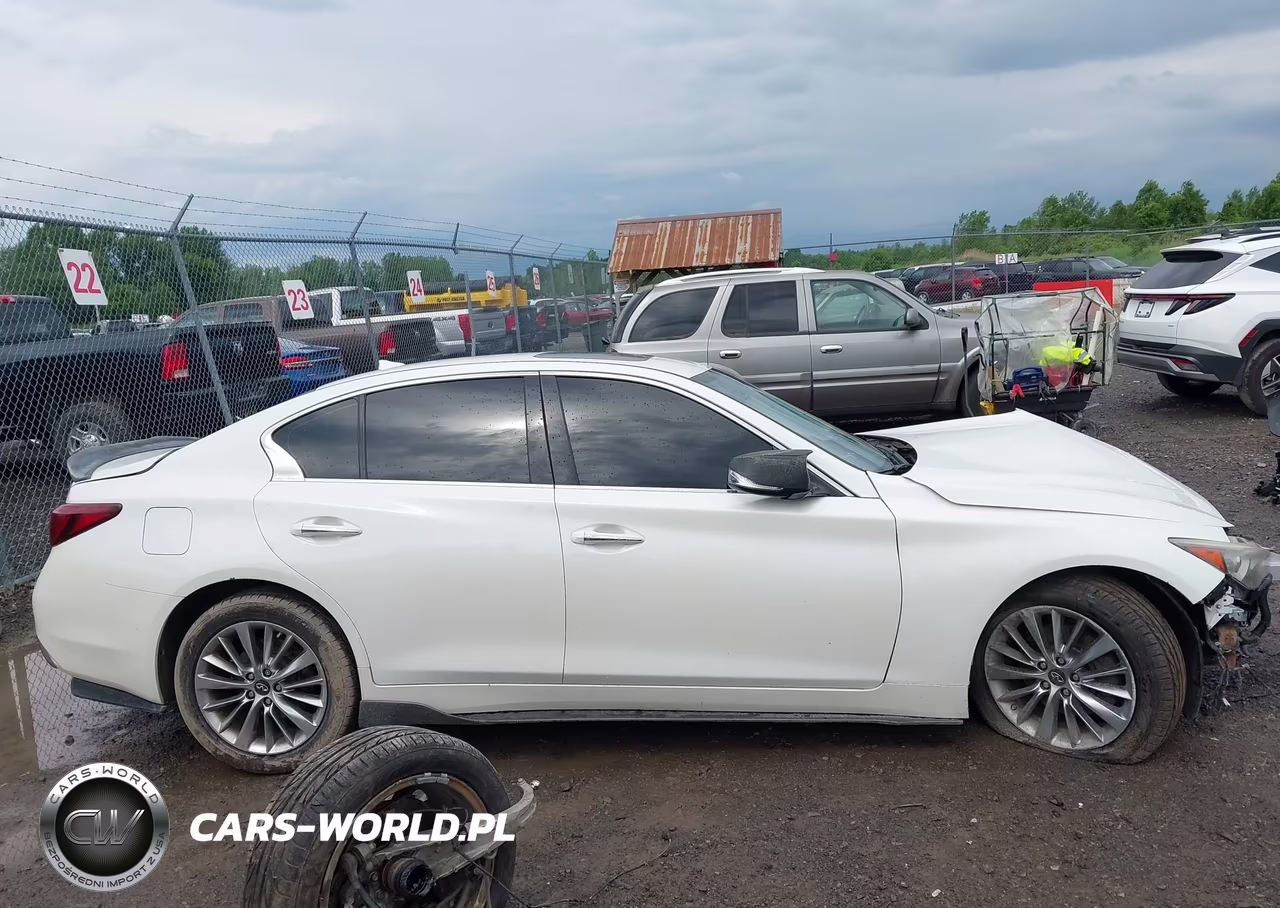 2018 Infiniti Q50 3.0T Luxe VIN:JN1EV7AR2JM445074 - 13