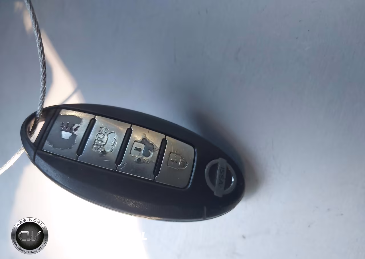 2015 Nissan Sentra Sr VIN:3N1AB7AP4FY336576 - 11