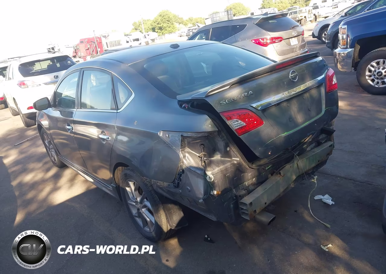 2015 Nissan Sentra Sr VIN:3N1AB7AP4FY336576 - 3