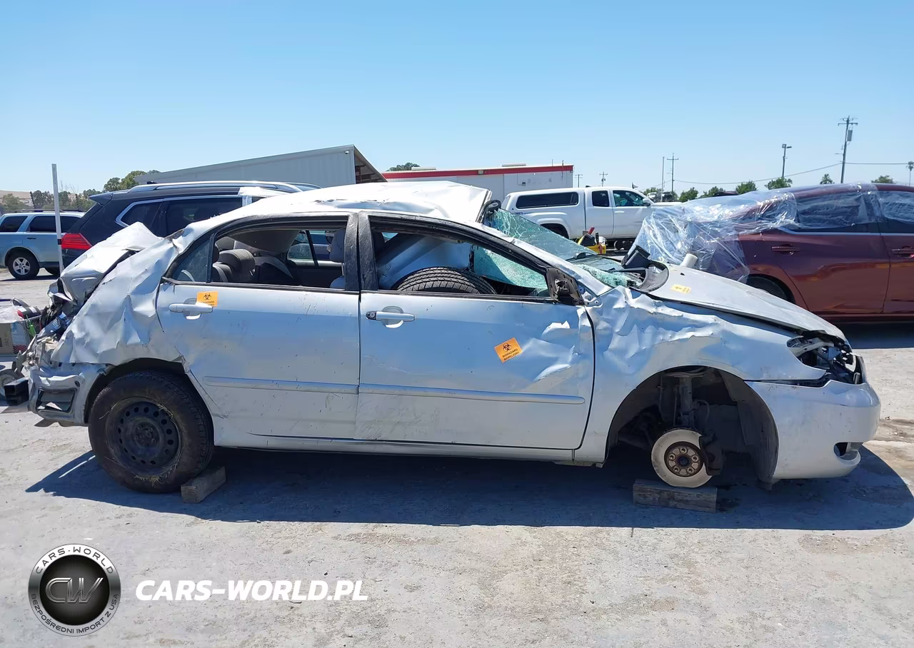 2005 Toyota Corolla Le VIN:1NXBR32E15Z404493 - 17