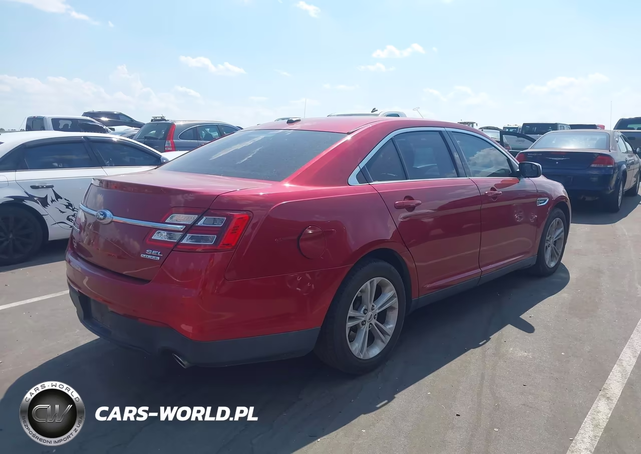 2015 Ford Taurus Sel VIN:1FAHP2E83FG202104 - 4