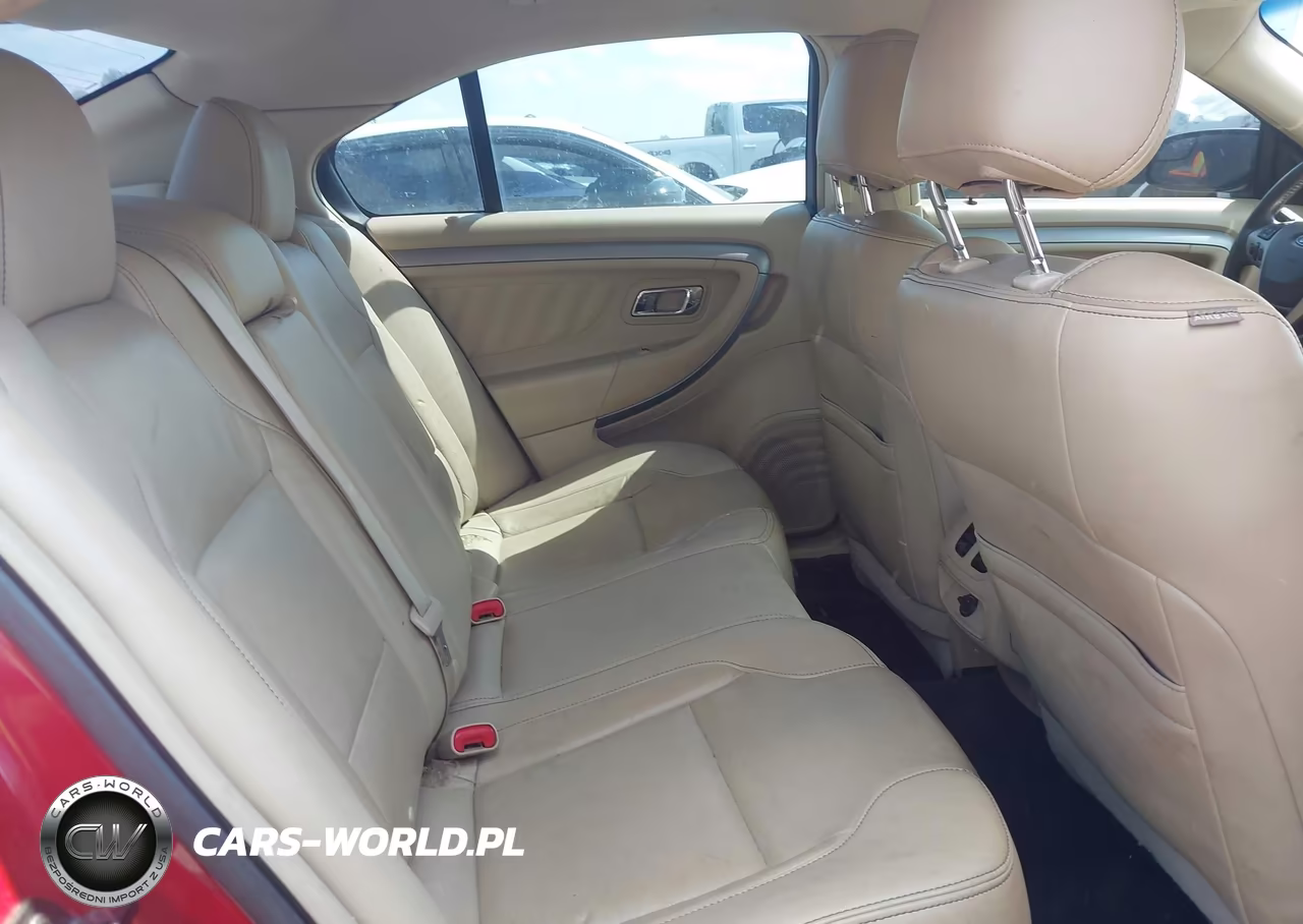 2015 Ford Taurus Sel VIN:1FAHP2E83FG202104 - 8