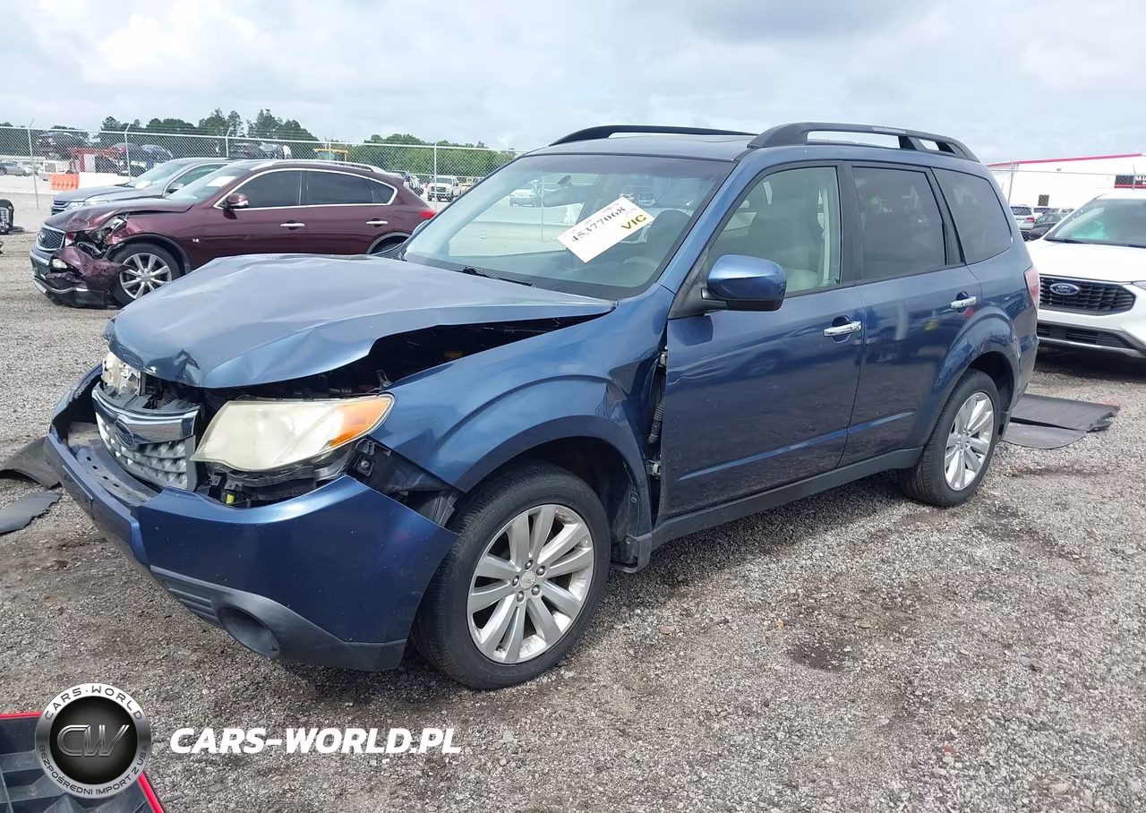 2013 Subaru Forester 2.5X Premium VIN:JF2SHADCXDH435600 - 2
