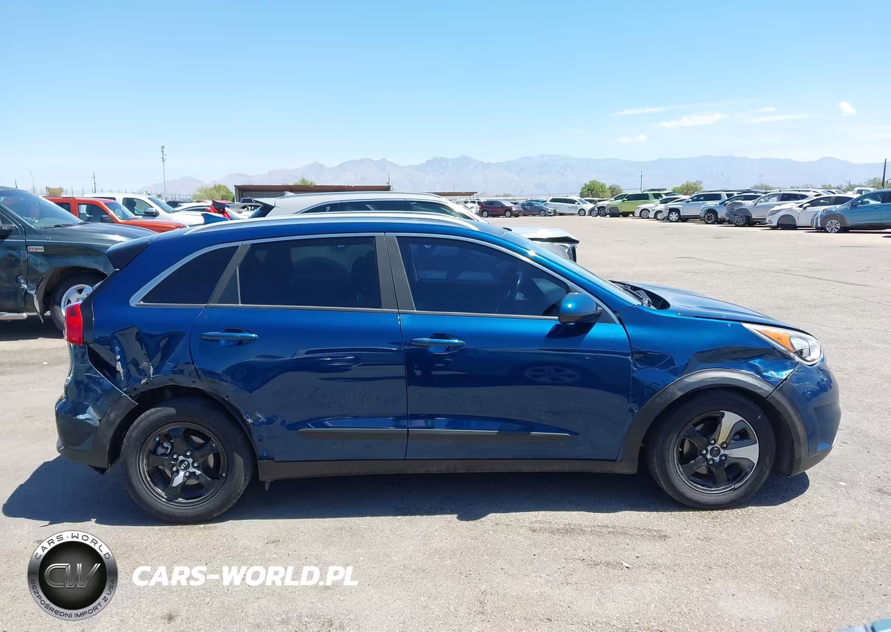 2017 Kia Niro Lx VIN:KNDCB3LC7H5104191 - 13
