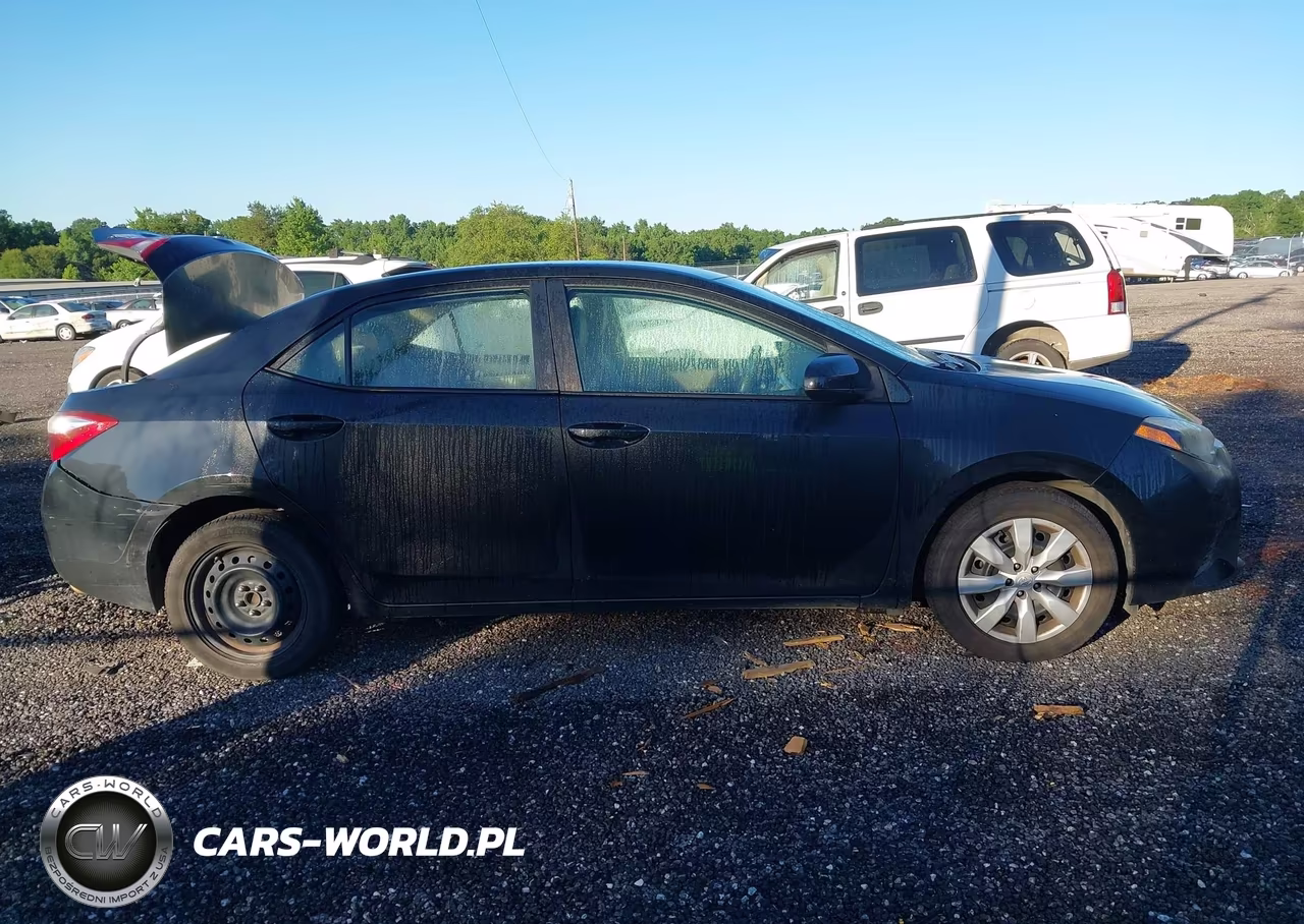 2015 Toyota Corolla Le VIN:5YFBURHE9FP344295 - 13