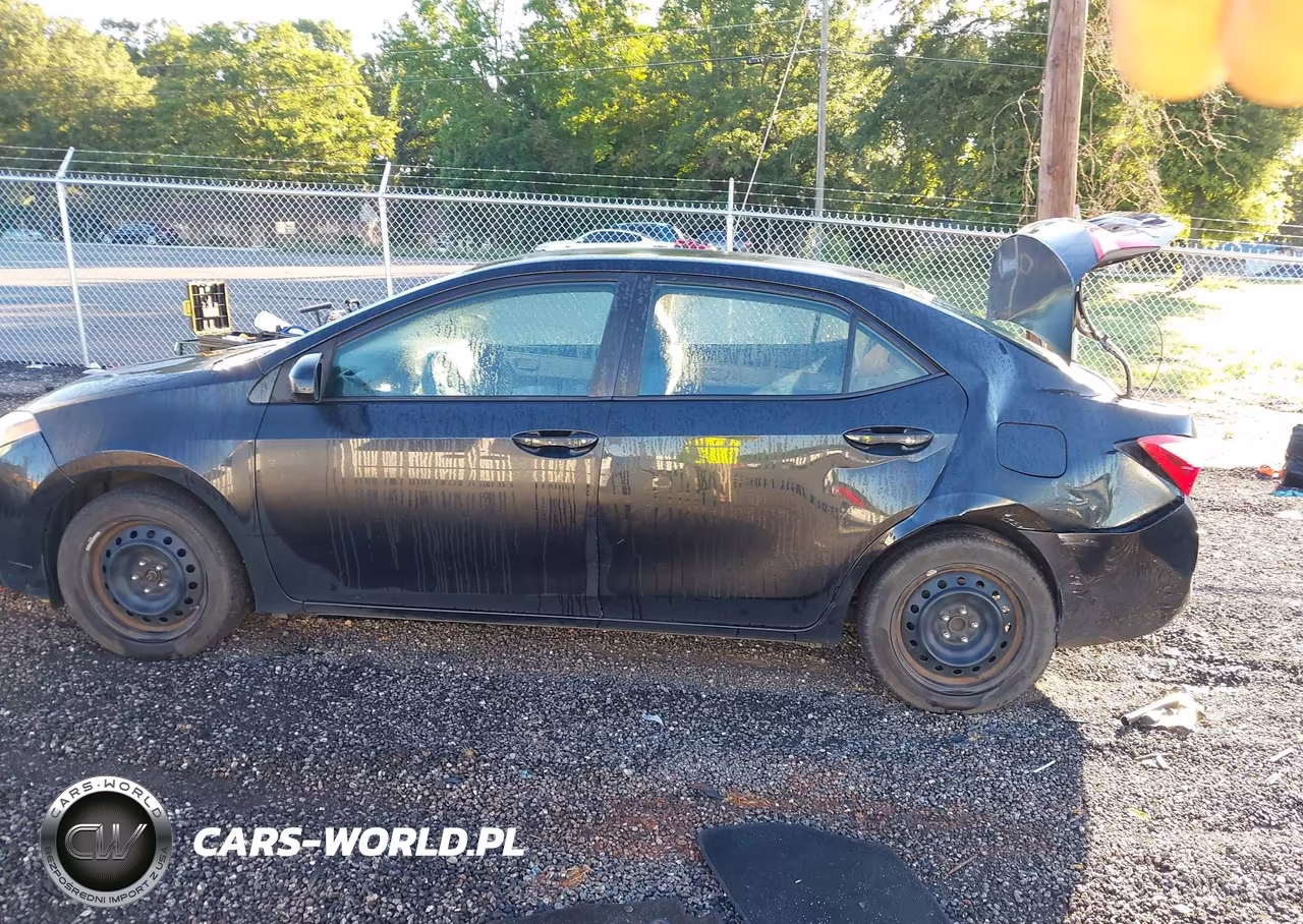 2015 Toyota Corolla Le VIN:5YFBURHE9FP344295 - 14