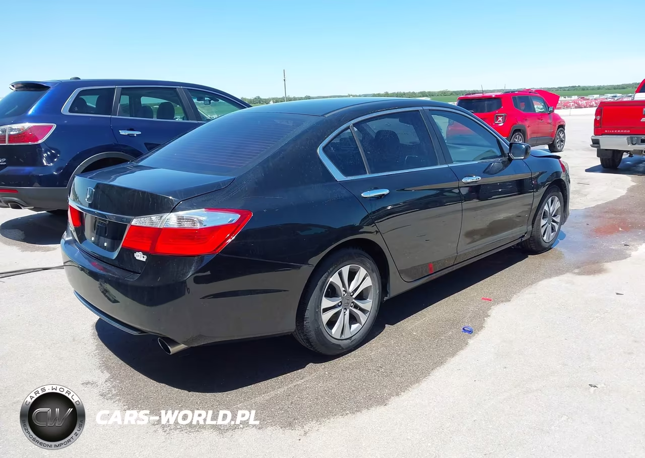 2015 Honda Accord Lx VIN:1HGCR2F34FA070198 - 4