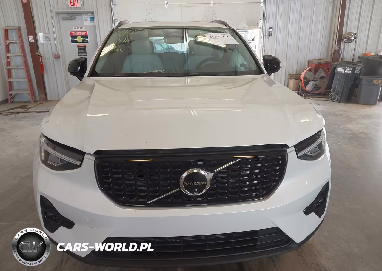 2024 Volvo Xc40 B5 Plus Dark Theme VIN:YV4L12UL9R2233173 - 12