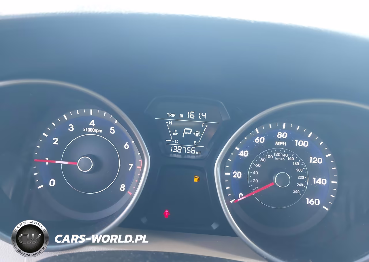2016 Hyundai Elantra Value Edition VIN:5NPDH4AE1GH753450 - 7