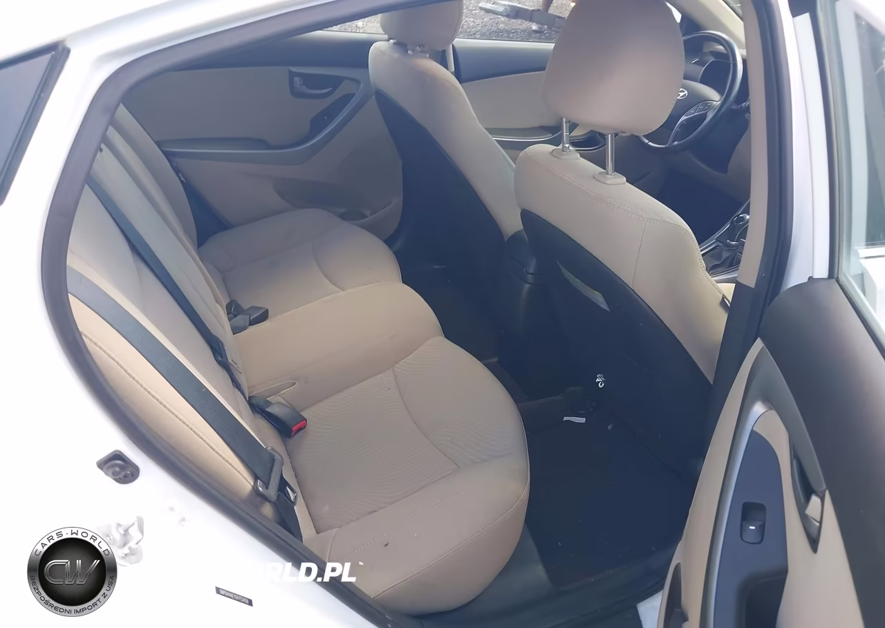 2016 Hyundai Elantra Value Edition VIN:5NPDH4AE1GH753450 - 8