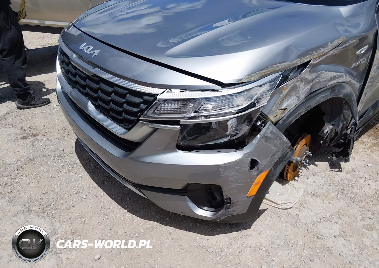 2023 Kia Seltos Lx VIN:KNDEPCAAXP7424409 - 18