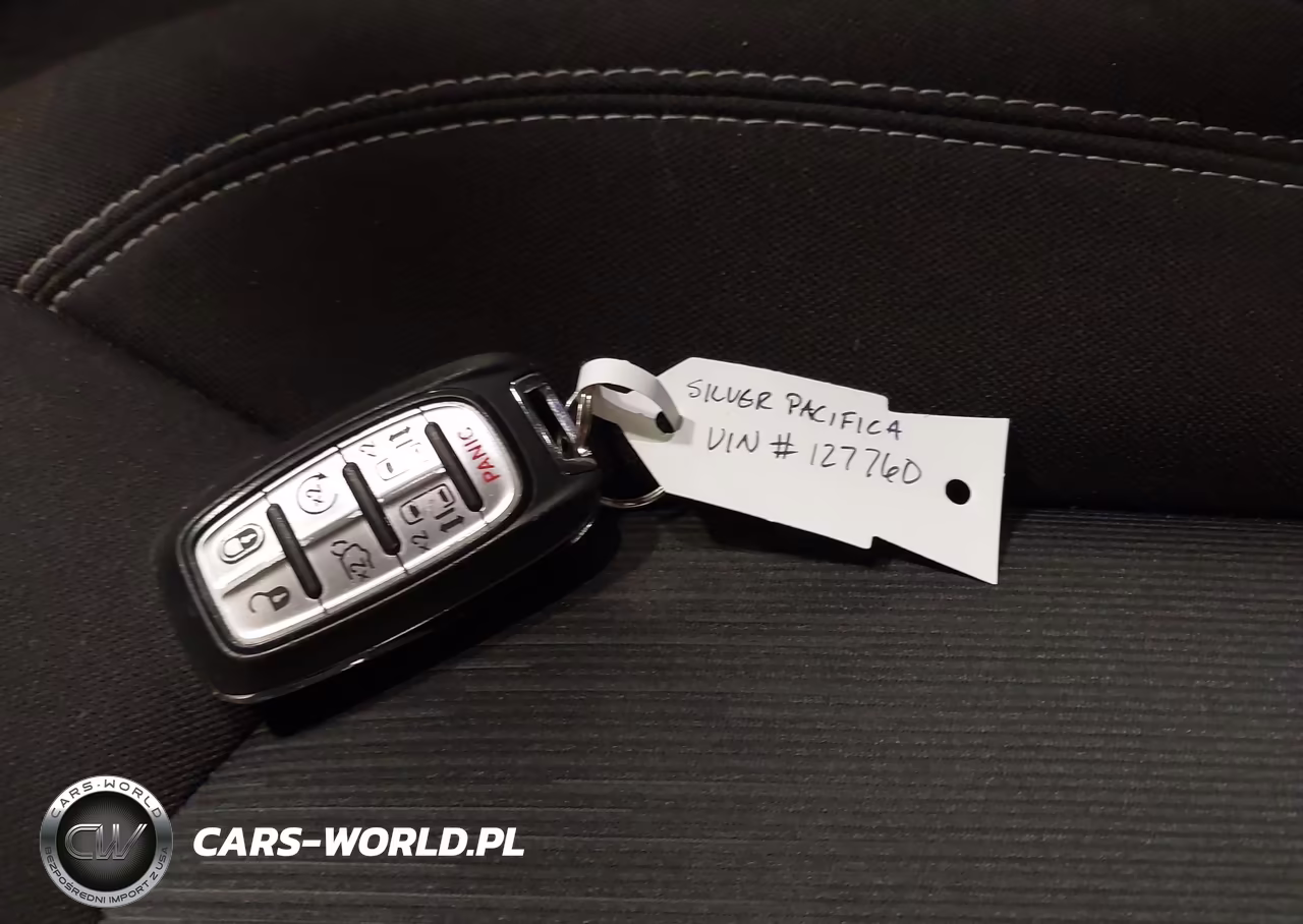 2022 Chrysler Voyager Lx VIN:2C4RC1CG7NR127760 - 11