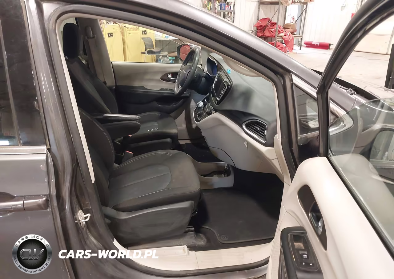 2022 Chrysler Voyager Lx VIN:2C4RC1CG7NR127760 - 5