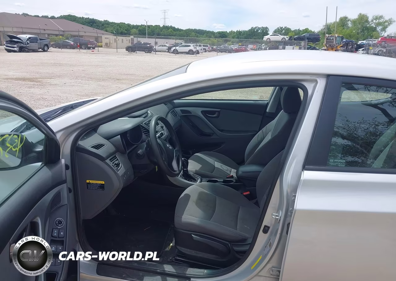 2015 Hyundai Elantra Se VIN:5NPDH4AE9FH565824 - 5
