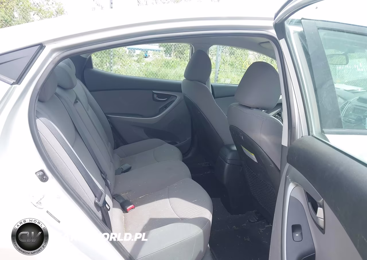 2015 Hyundai Elantra Se VIN:5NPDH4AE9FH565824 - 8