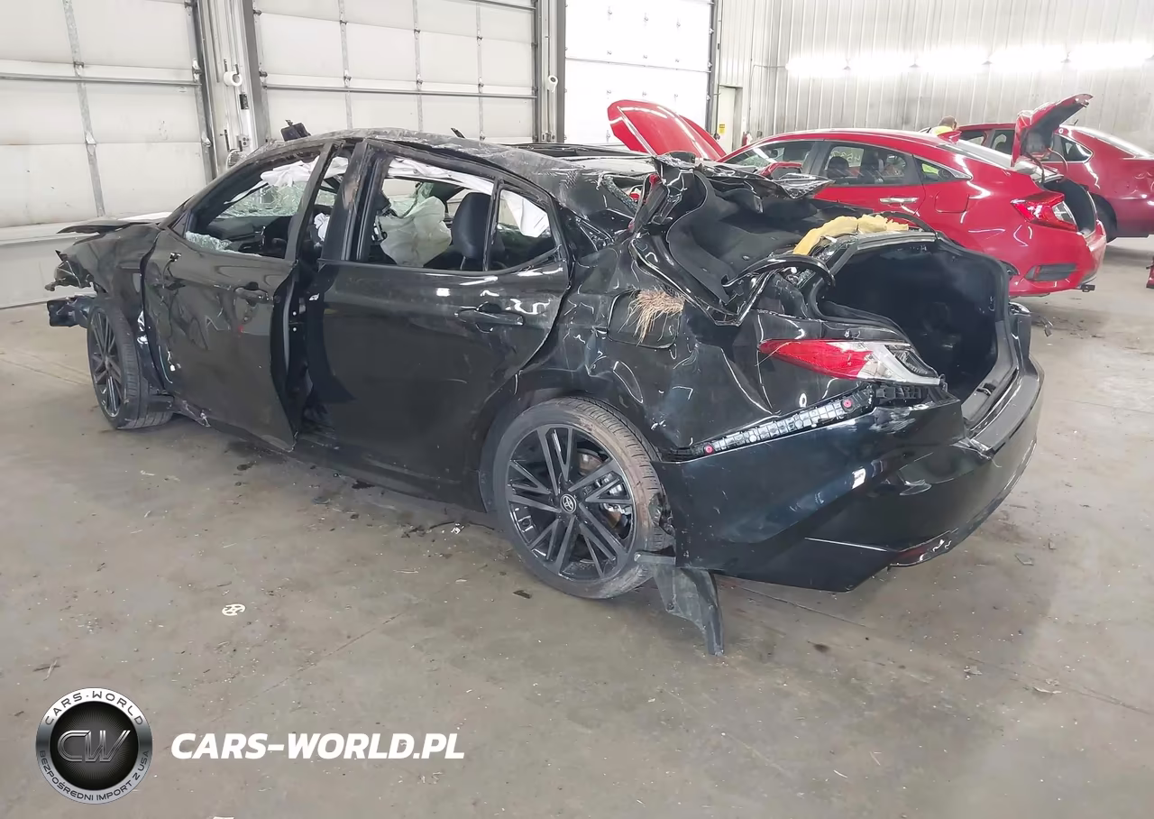 2025 Toyota Camry Xse VIN:4T1DBADK2SU529972 - 3
