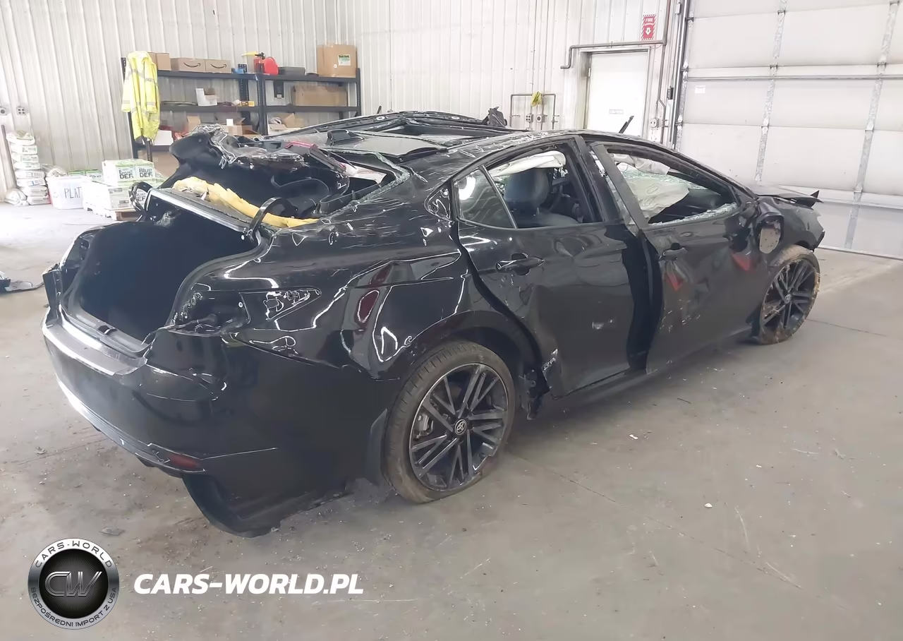 2025 Toyota Camry Xse VIN:4T1DBADK2SU529972 - 4