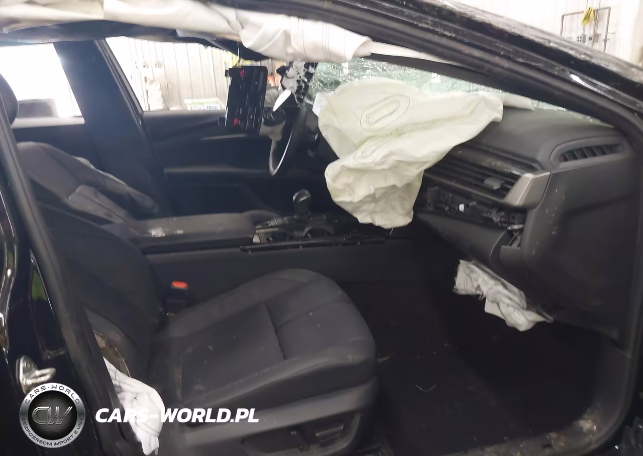 2025 Toyota Camry Xse VIN:4T1DBADK2SU529972 - 5