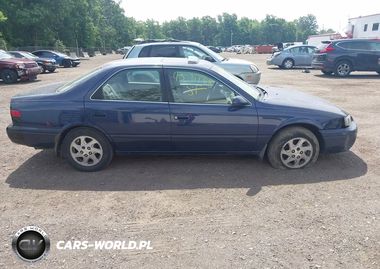 1998 Toyota Camry Xle V6 VIN:JT2BF28K3W0094031 - 13