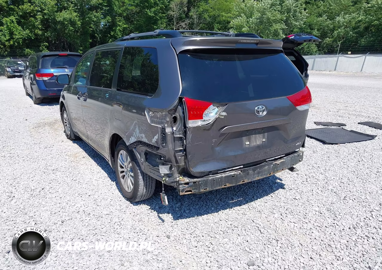 2014 Toyota Sienna Xle V6 8 Passenger VIN:5TDYK3DC1ES504032 - 18
