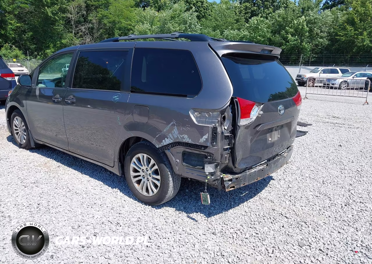 2014 Toyota Sienna Xle V6 8 Passenger VIN:5TDYK3DC1ES504032 - 6