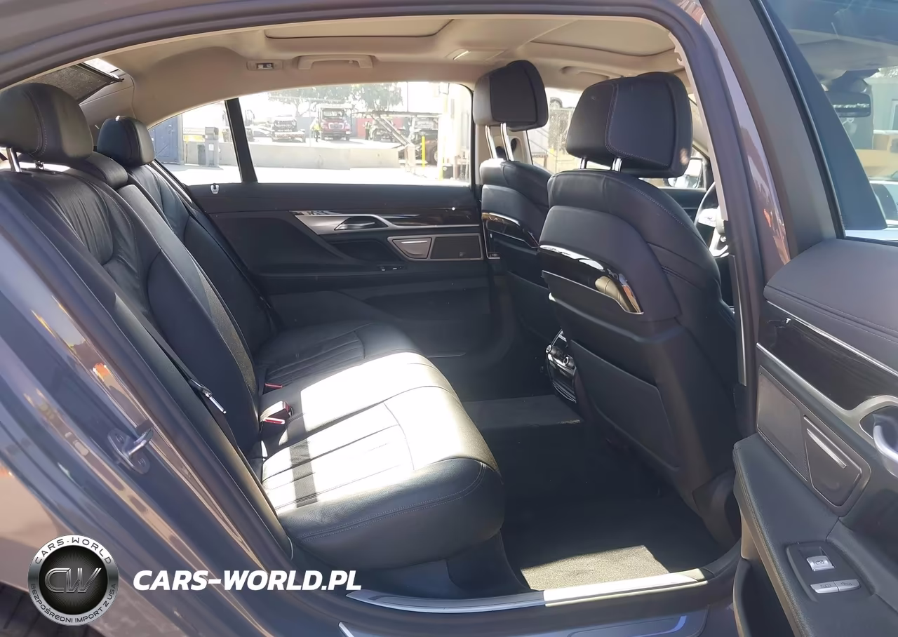 2020 BMW 740I VIN:WBA7T2C06LCD77190 - 8