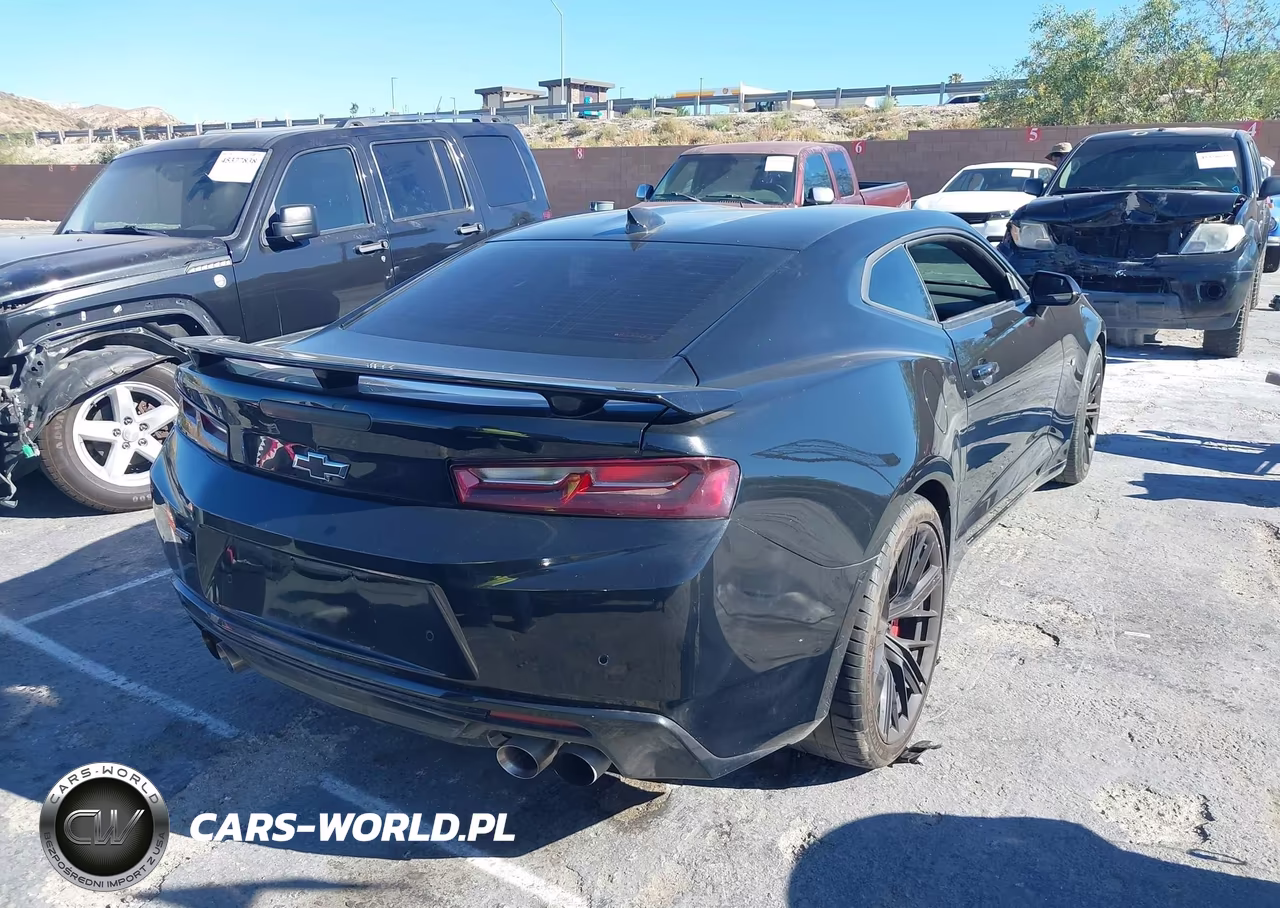2016 Chevrolet Camaro 2Ss VIN:1G1FH1R77G0180251 - 4