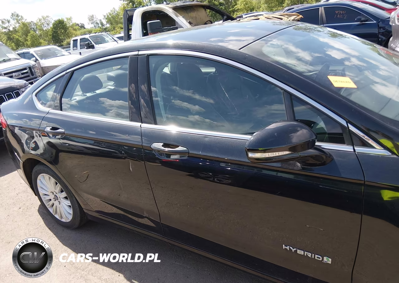 2013 Ford Fusion Hybrid Se VIN:3FA6P0LU1DR318757 - 13