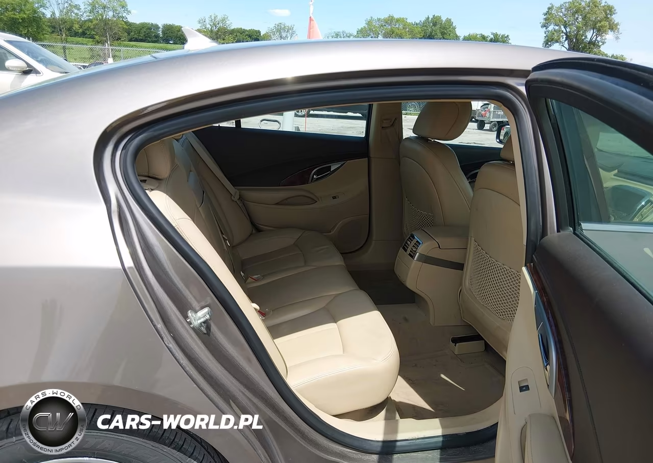 2010 Buick Lacrosse Cxl VIN:1G4GC5EG3AF281925 - 8