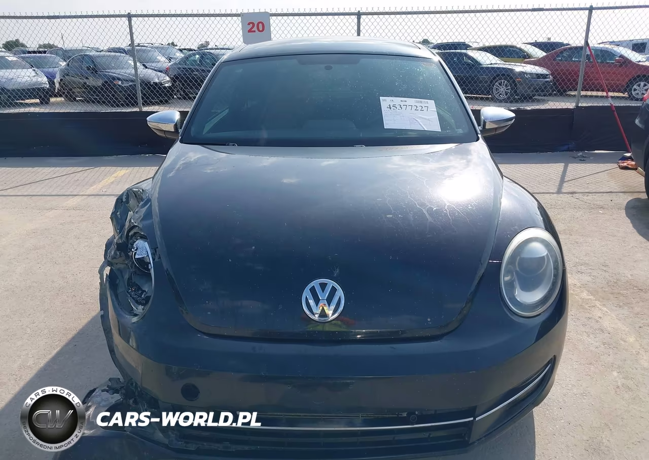2013 Volkswagen Beetle 2.0T Fender Edition-2.0T Turbo-R-Line VIN:3VW4S7AT8DM685426 - 12