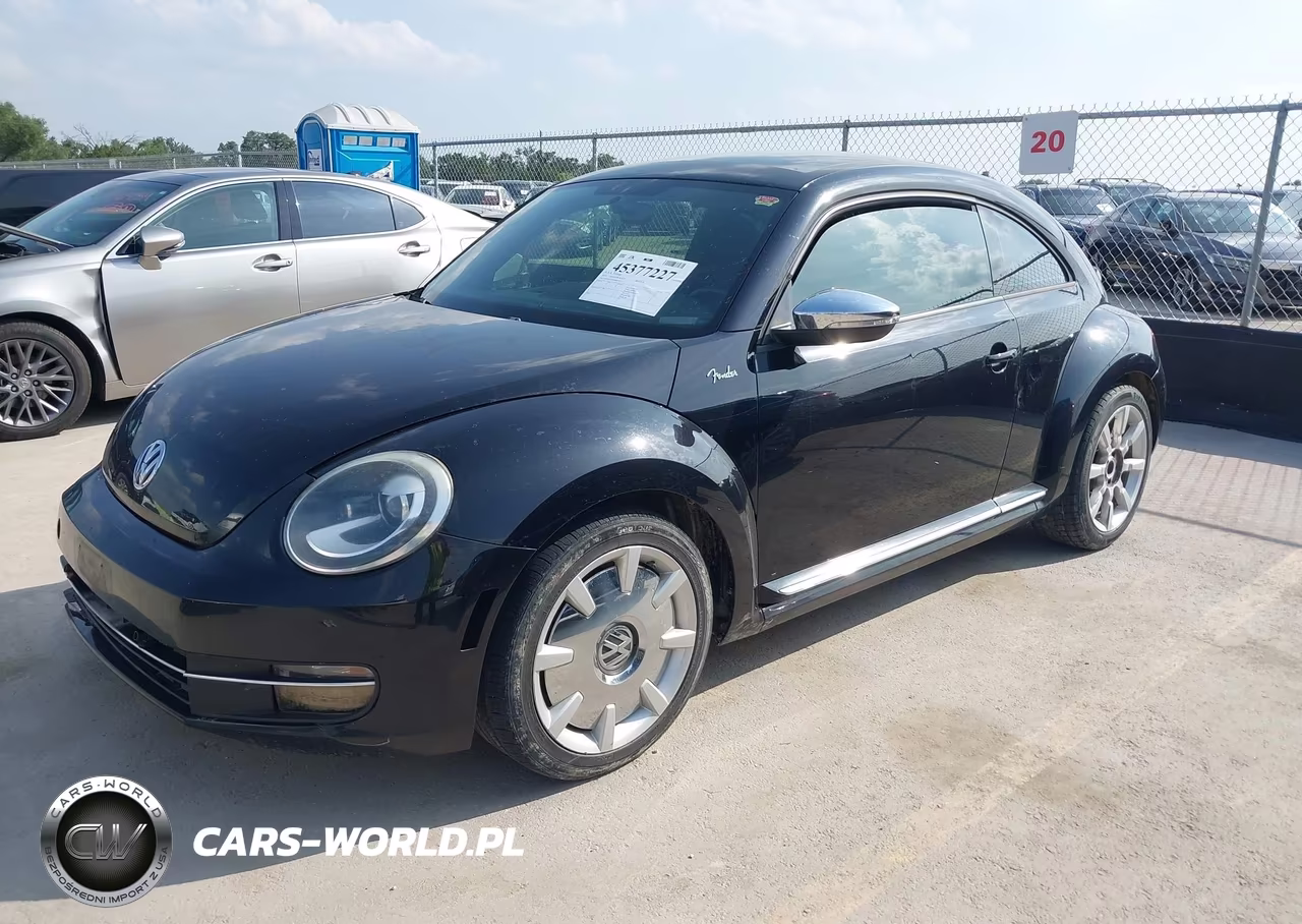 2013 Volkswagen Beetle 2.0T Fender Edition-2.0T Turbo-R-Line VIN:3VW4S7AT8DM685426 - 2