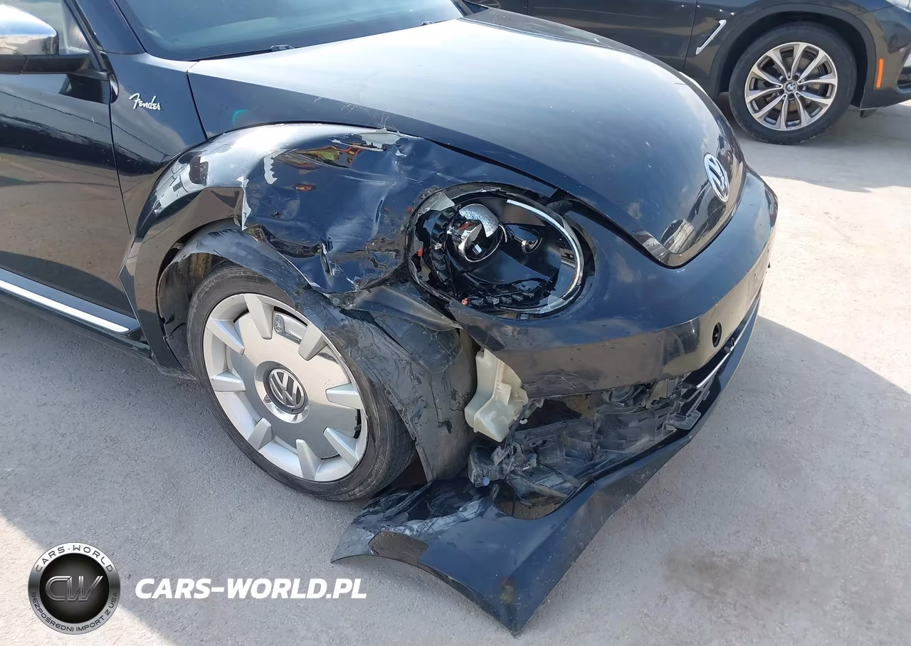 2013 Volkswagen Beetle 2.0T Fender Edition-2.0T Turbo-R-Line VIN:3VW4S7AT8DM685426 - 6