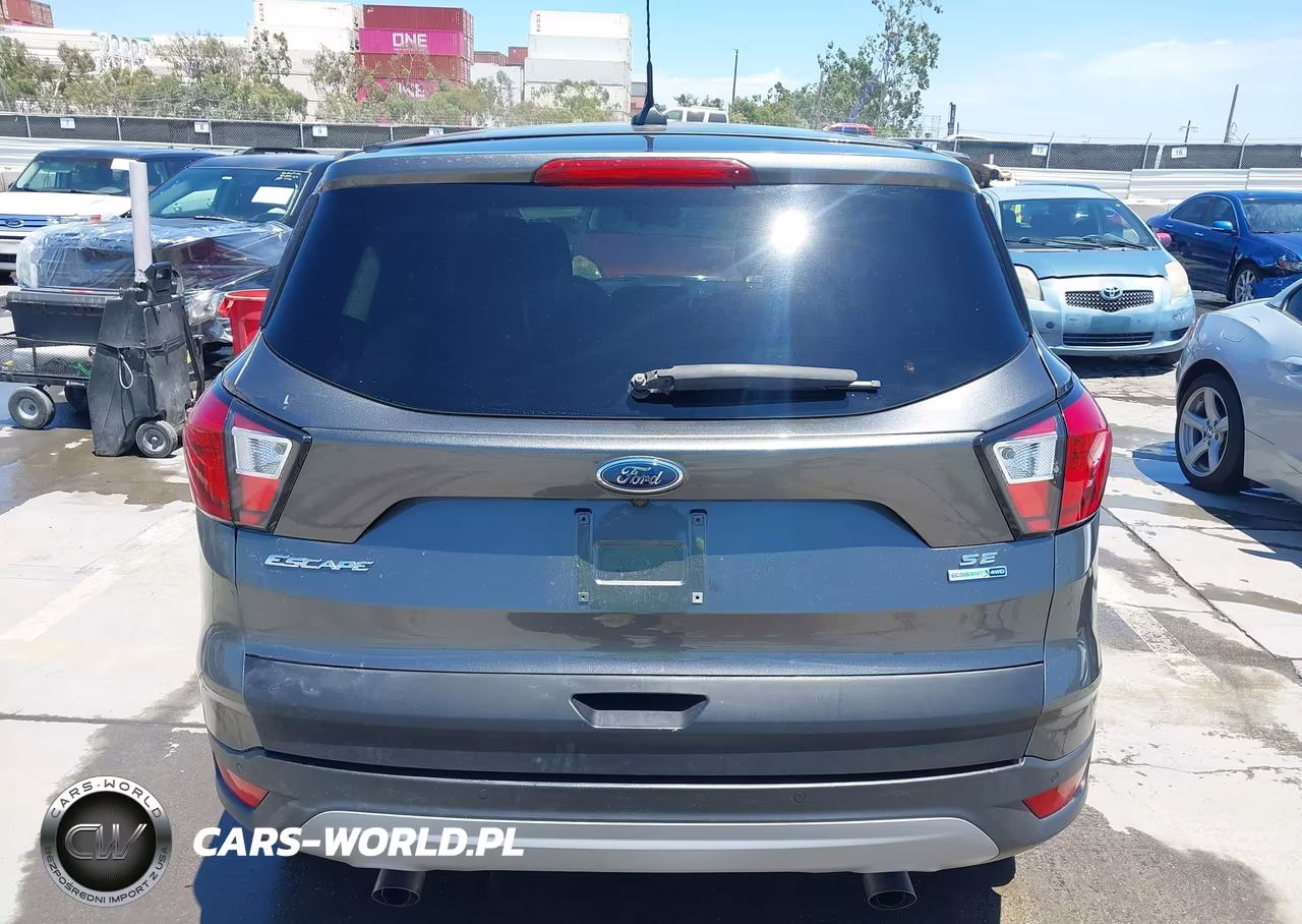 2019 Ford Escape Se VIN:1FMCU9GD3KUB33437 - 16
