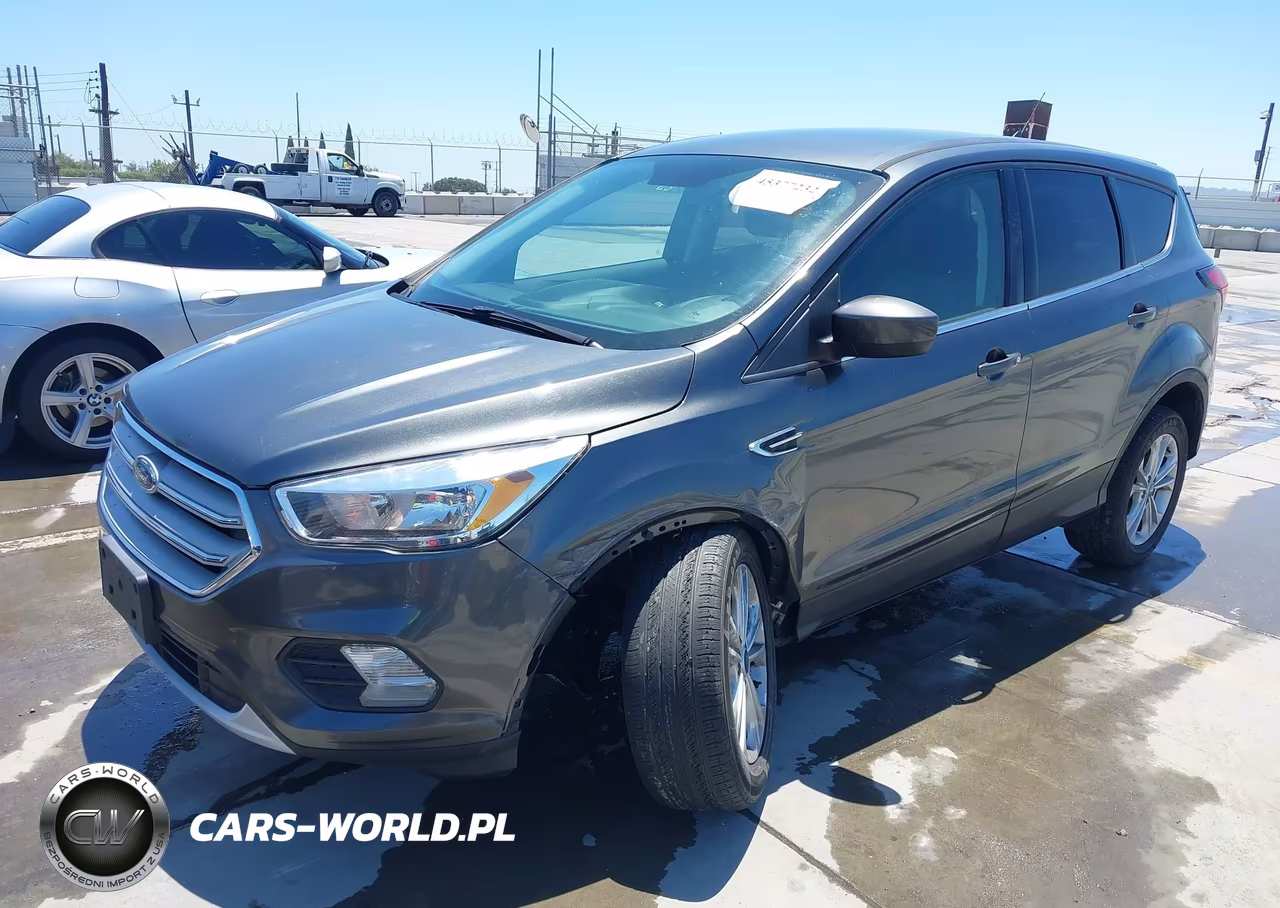 2019 Ford Escape Se VIN:1FMCU9GD3KUB33437 - 6