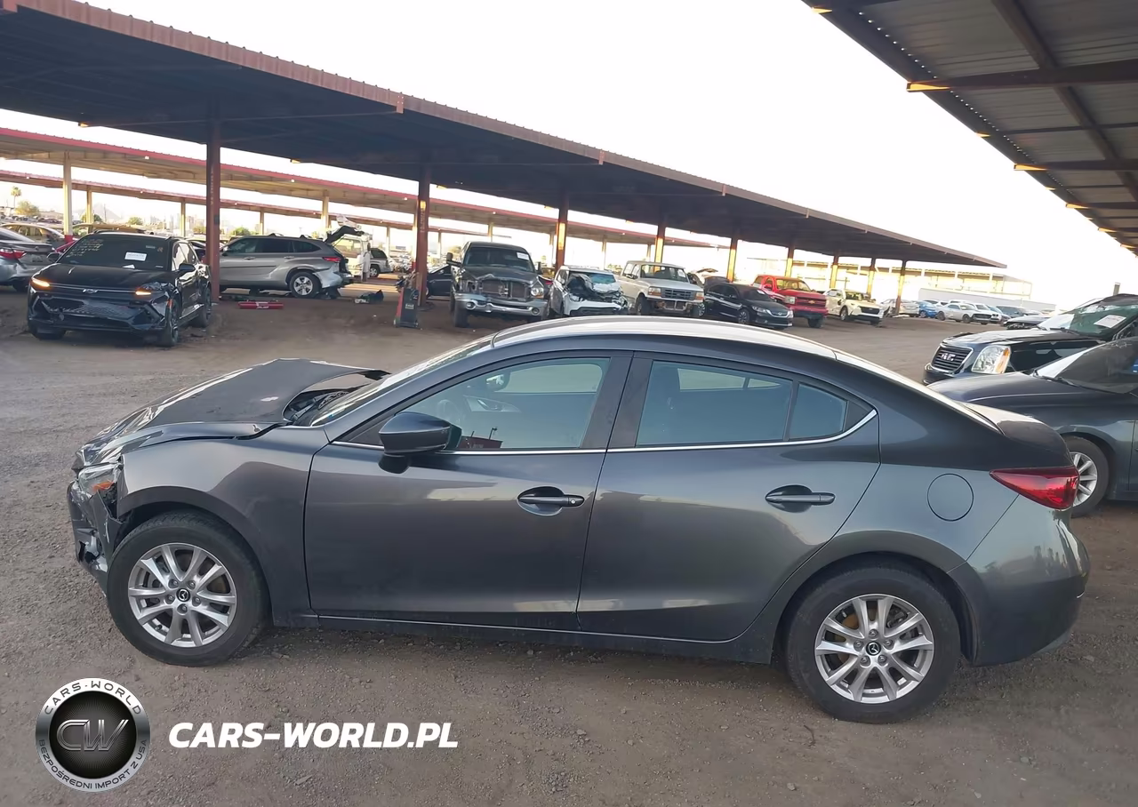 2017 Mazda Mazda3 Sport VIN:3MZBN1U72HM105426 - 13