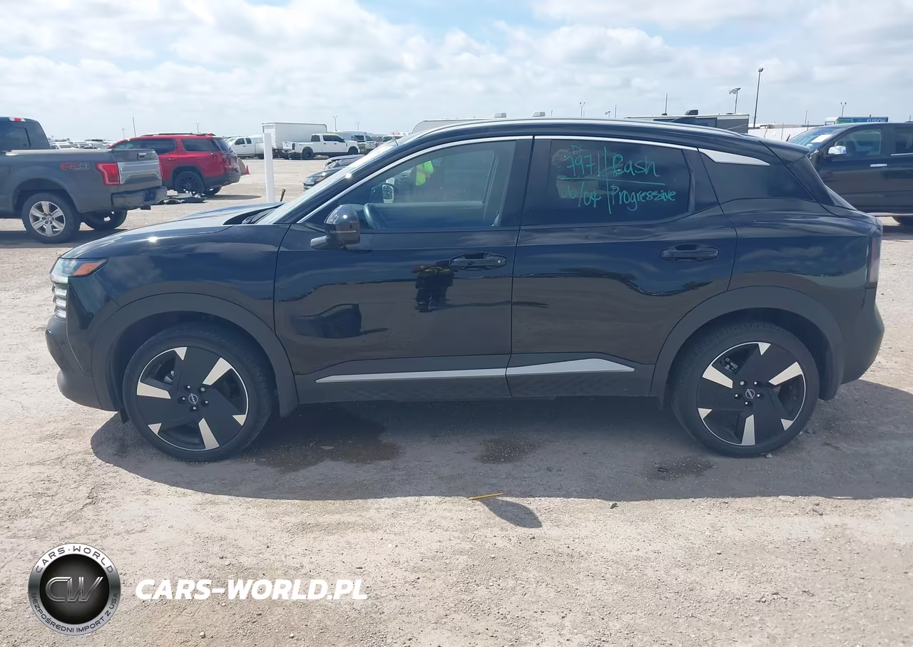 2025 Nissan Kicks Sr Intelligent Awd VIN:3N8AP6DB0SL362631 - 14