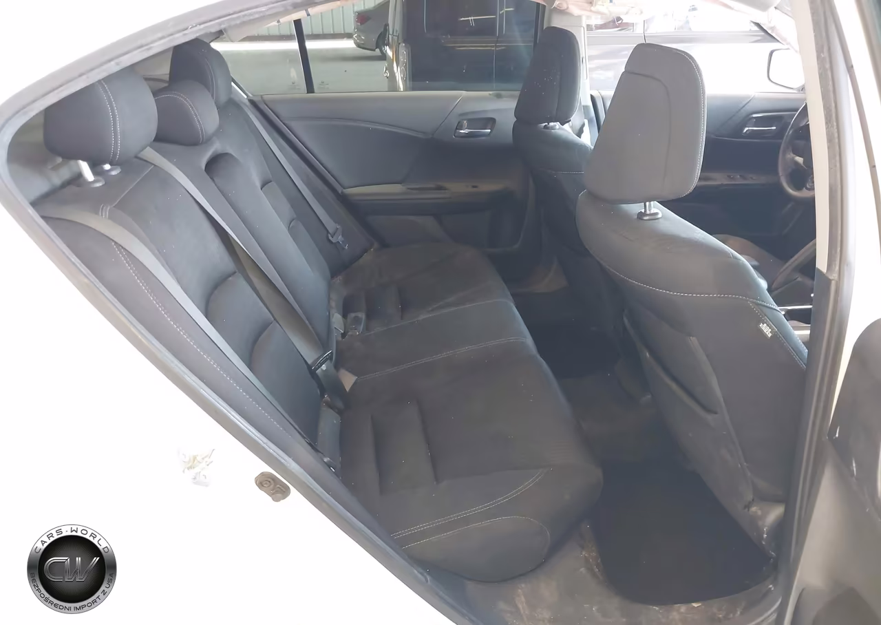 2015 Honda Accord Sport VIN:1HGCR2F54FA051393 - 8