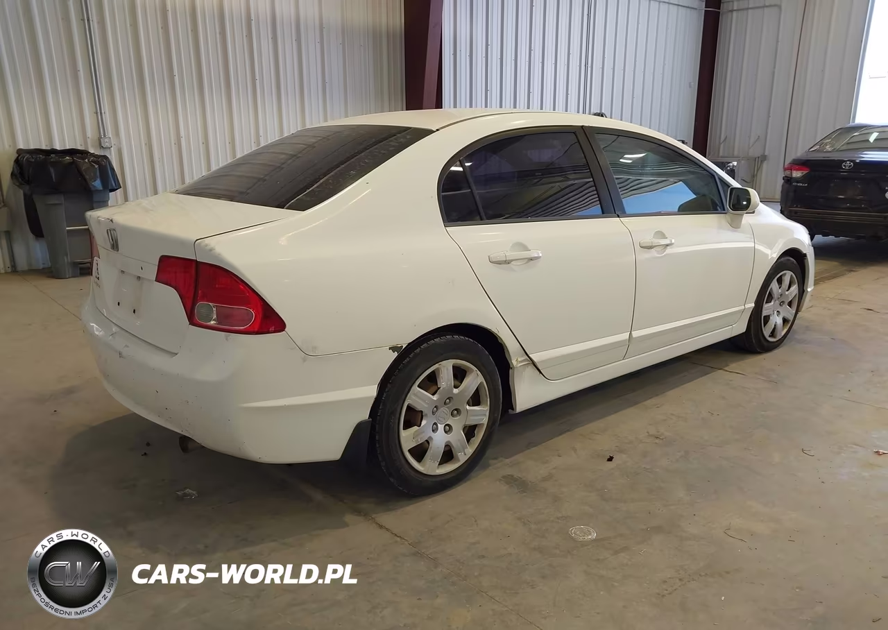2007 Honda Civic Lx VIN:1HGFA16547L081370 - 4