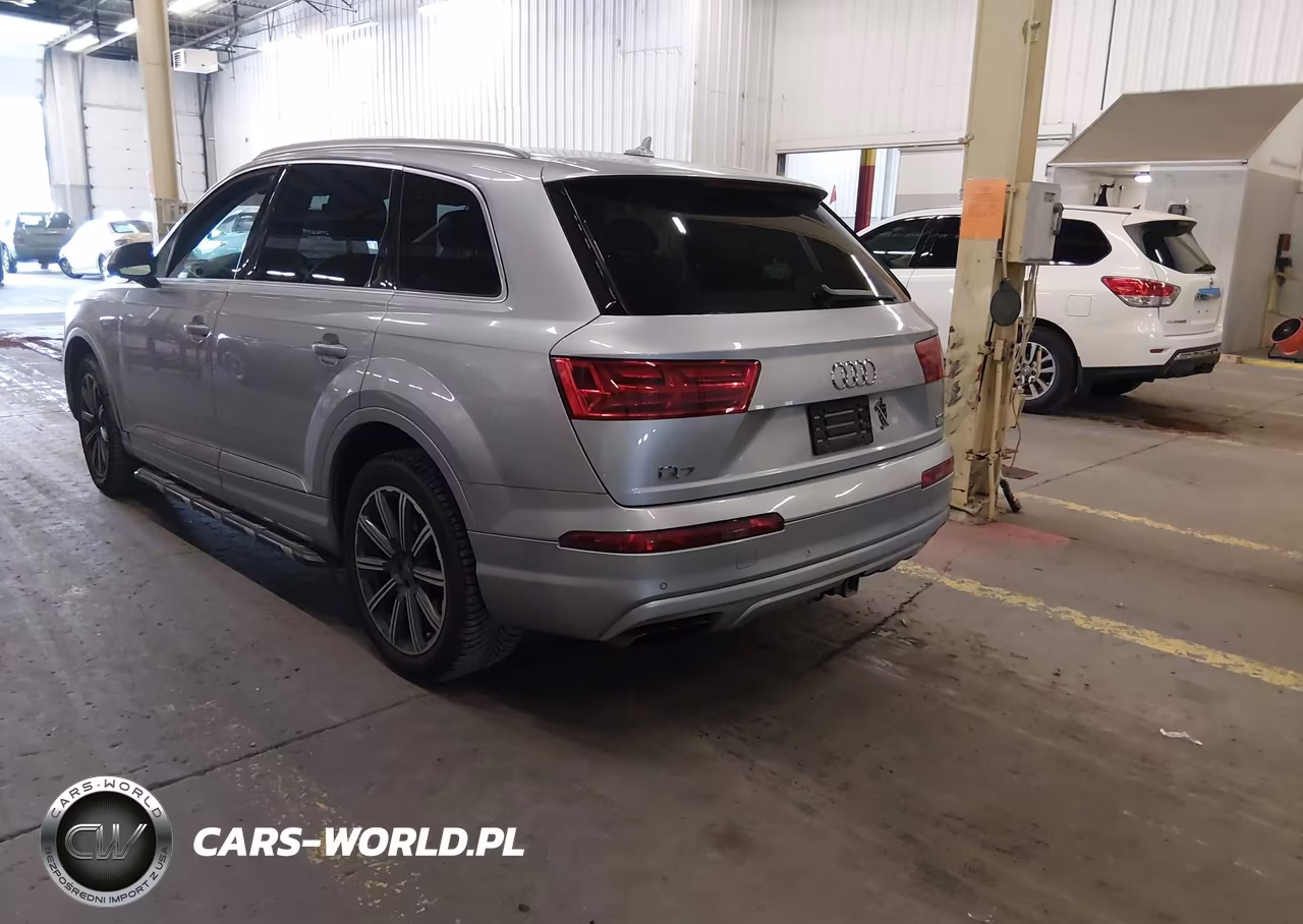 2017 Audi Q7 3.0T Premium VIN:WA1LAAF79HD002896 - 3