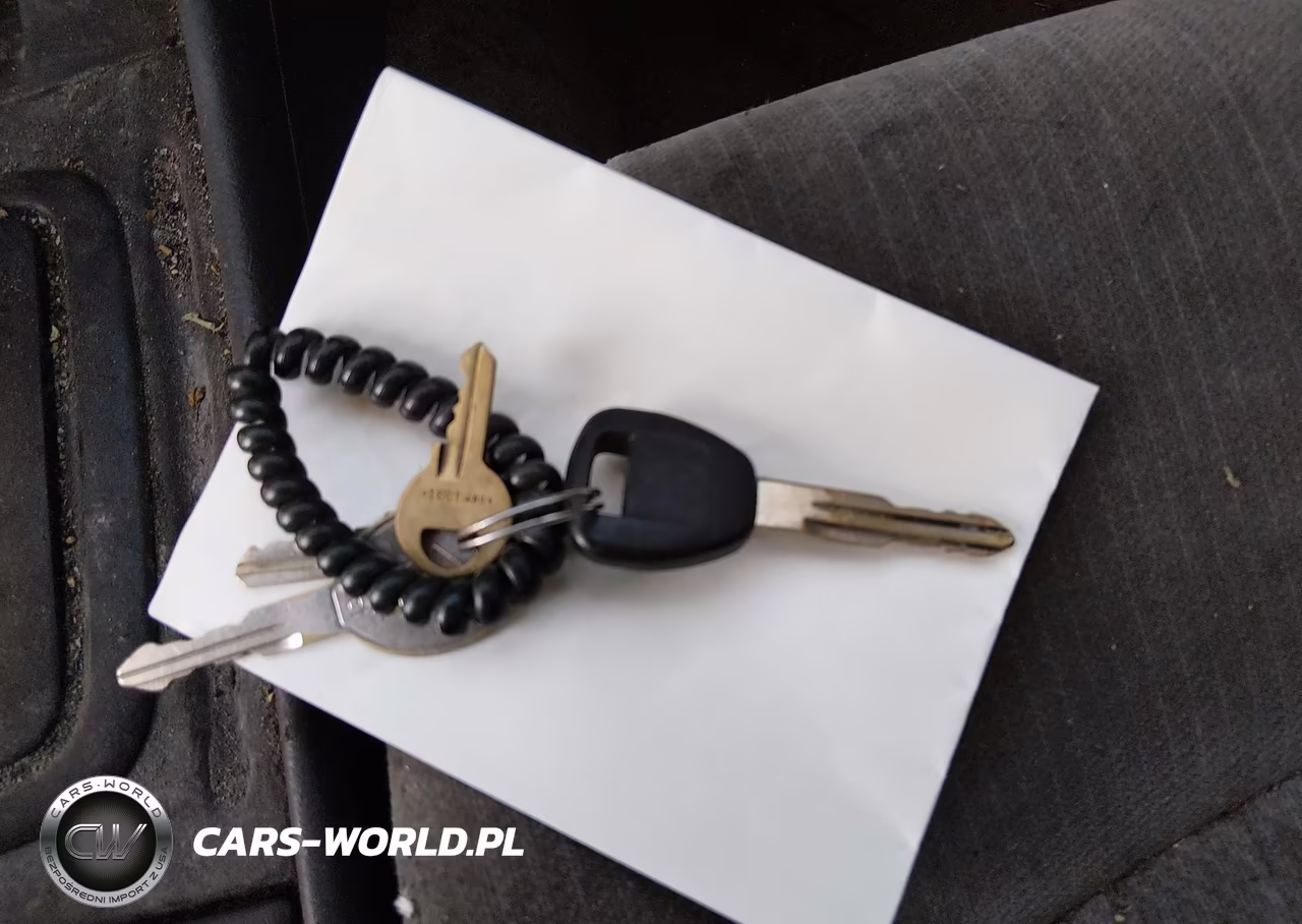 1998 Honda Accord Lx VIN:1HGCG5648WA223469 - 11