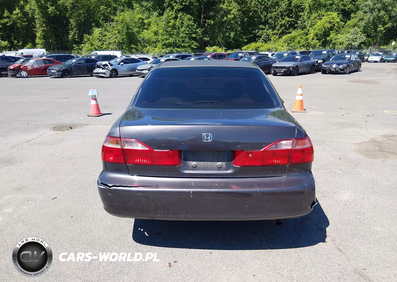 1998 Honda Accord Lx VIN:1HGCG5648WA223469 - 16