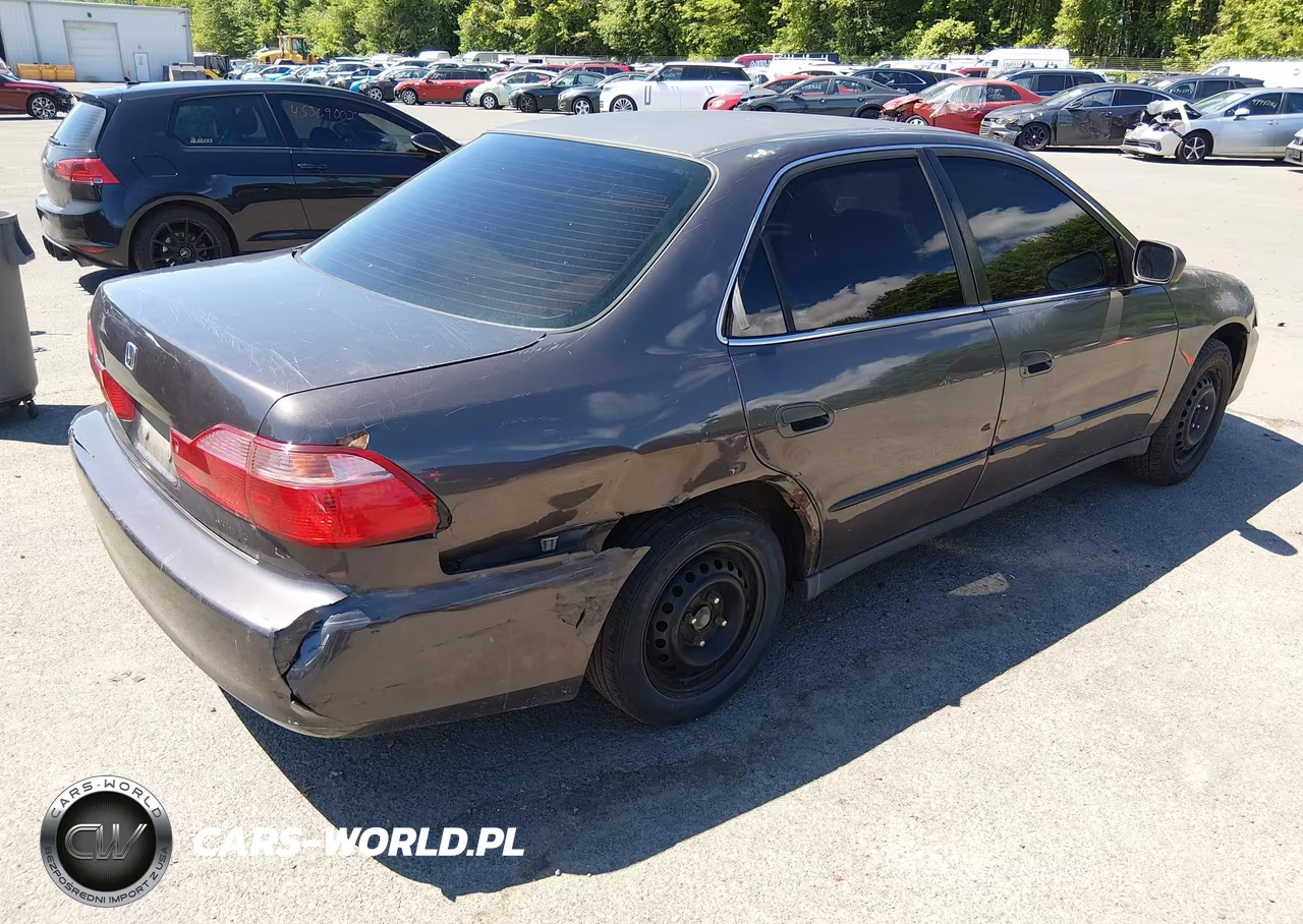 1998 Honda Accord Lx VIN:1HGCG5648WA223469 - 4