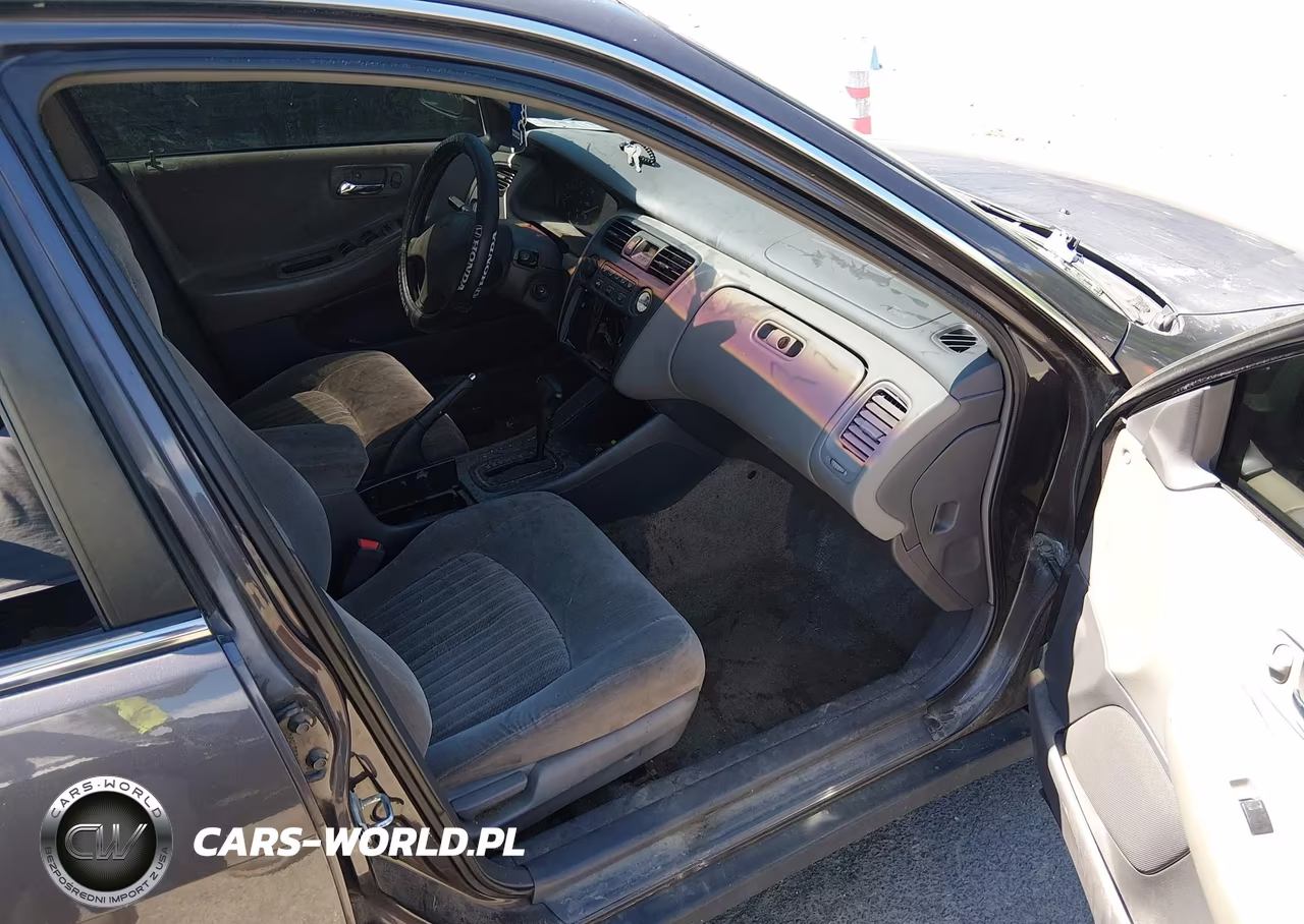 1998 Honda Accord Lx VIN:1HGCG5648WA223469 - 5