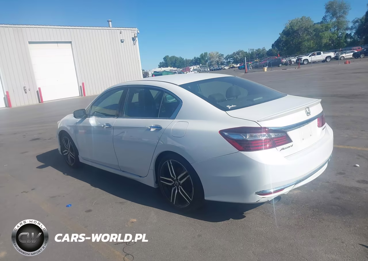2016 Honda Accord Sport VIN:1HGCR2F50GA065440 - 14