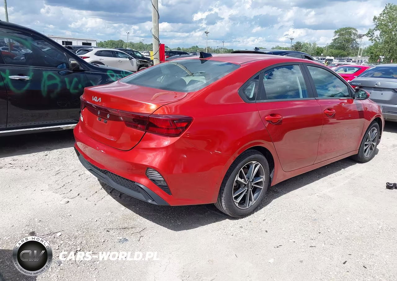 2024 Kia Forte Lxs VIN:3KPF24AD0RE702871 - 4