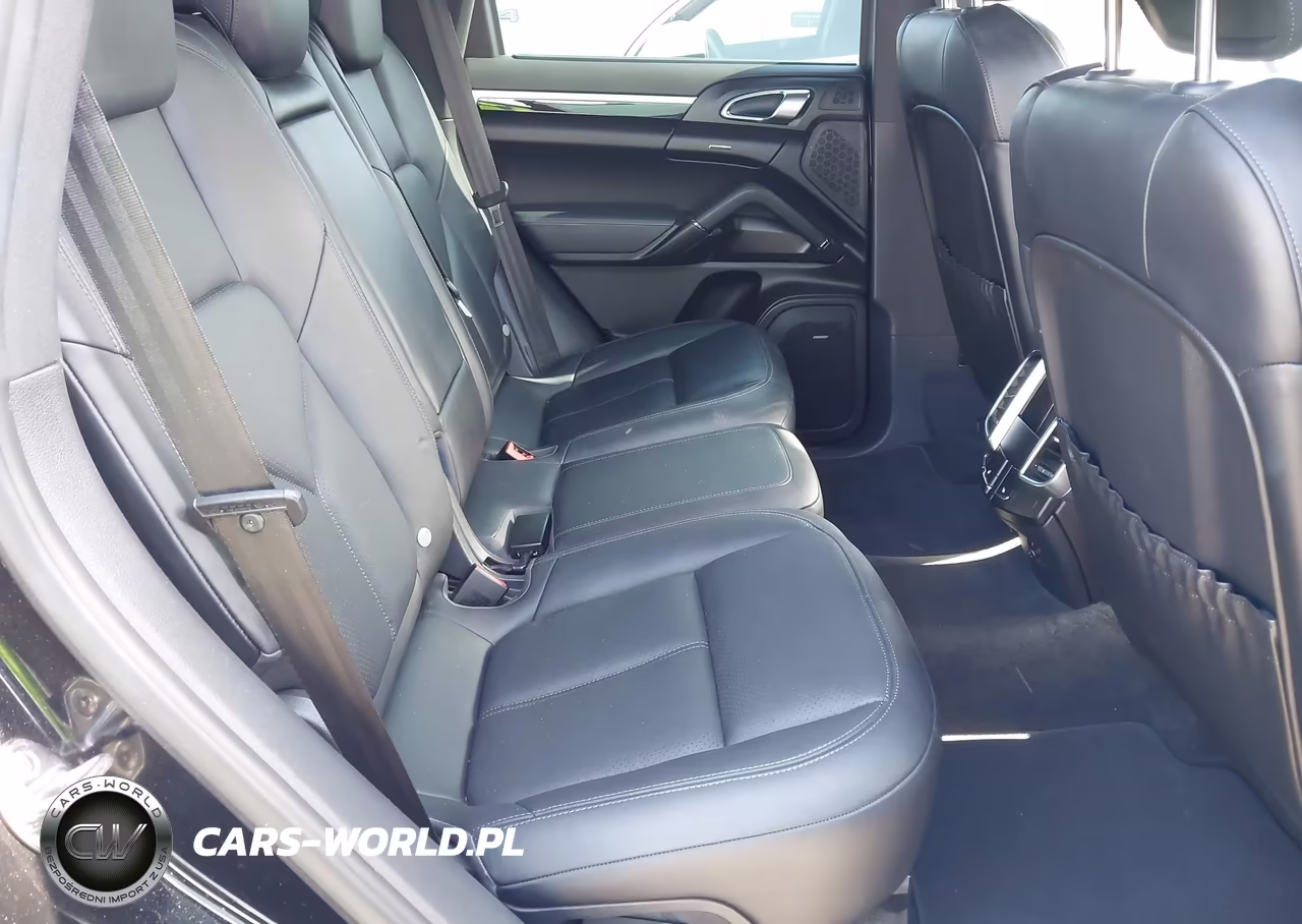 2014 Porsche Cayenne VIN:WP1AA2A24ELA94224 - 8